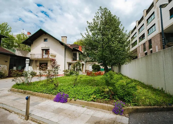 Vikendica Pi House Ljubljana